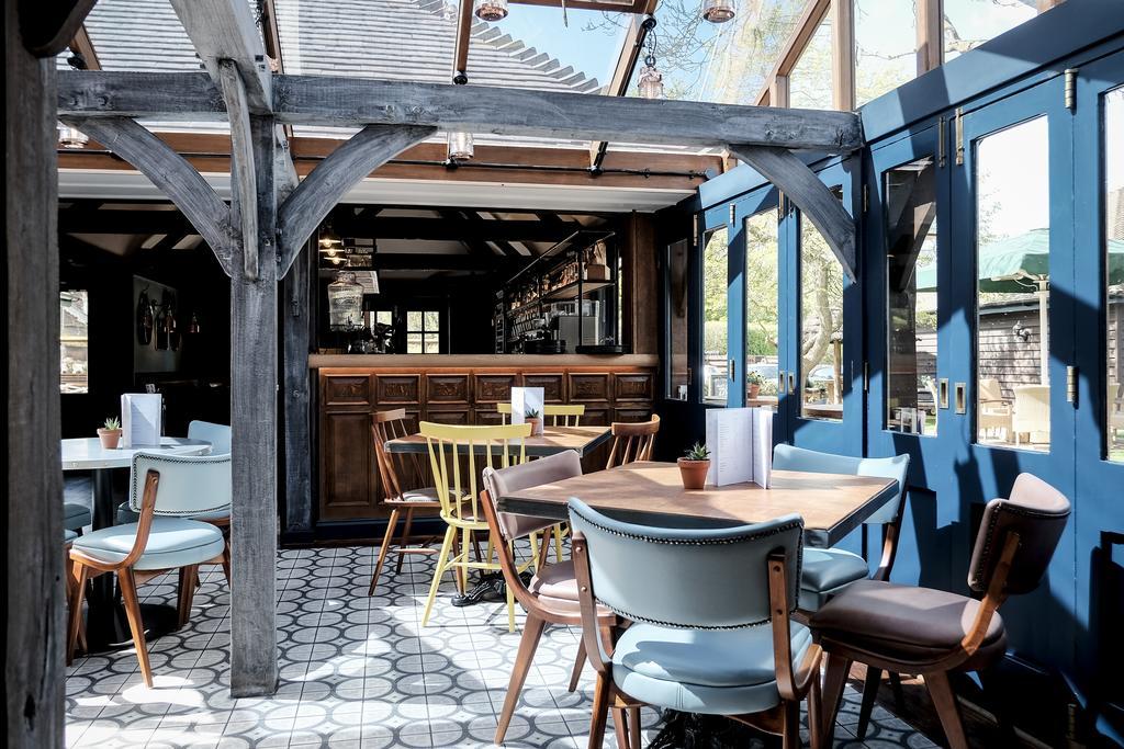 Cromwell Arms Country Pub With Rooms Romsey Exteriör bild