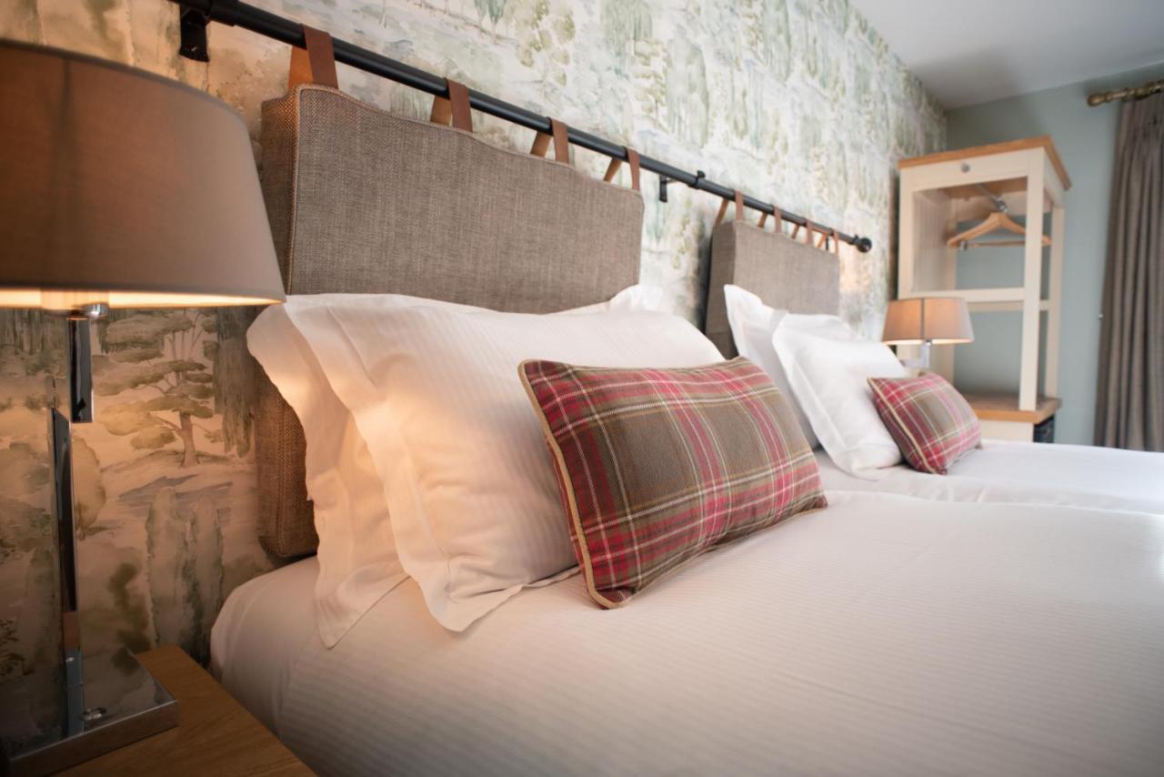 Cromwell Arms Country Pub With Rooms Romsey Exteriör bild